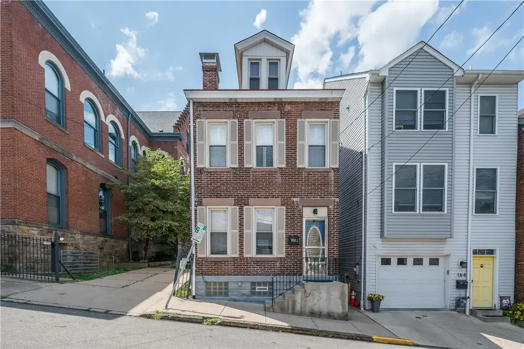 186 16th Street , South Side