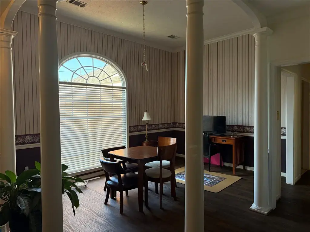 98 Lee Rd 975, Phenix City