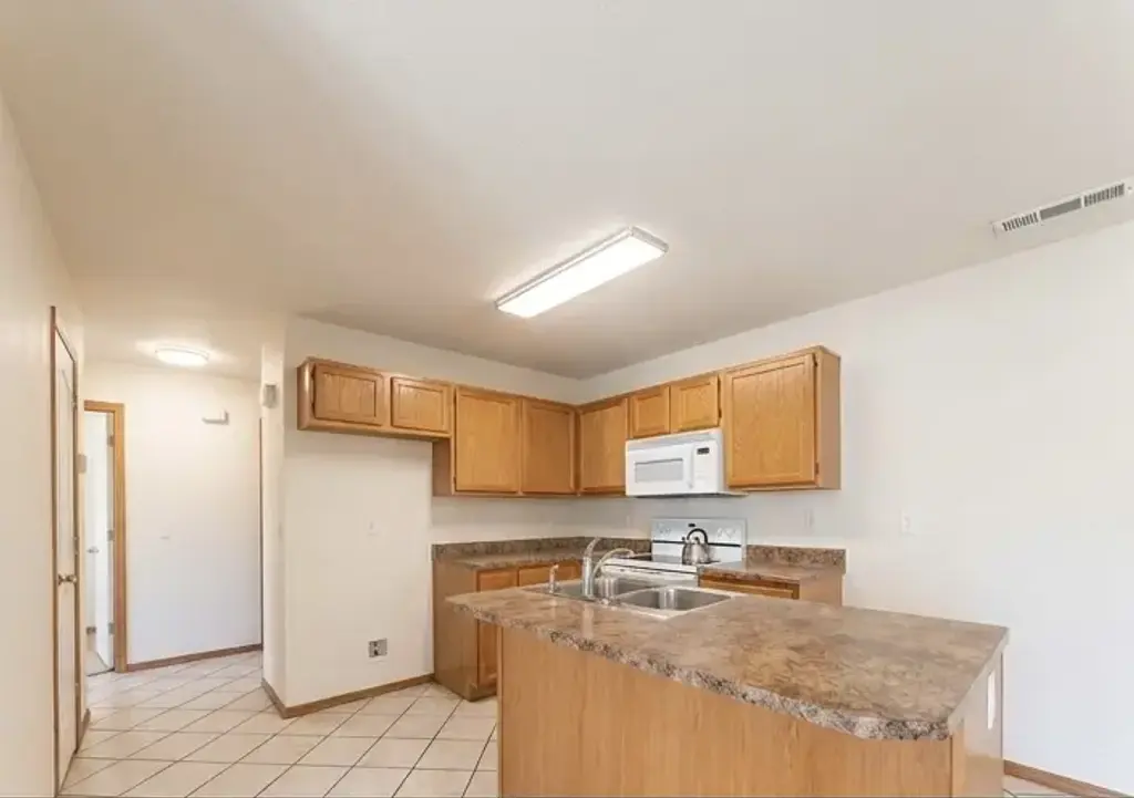 1705 11th Street, Rogers