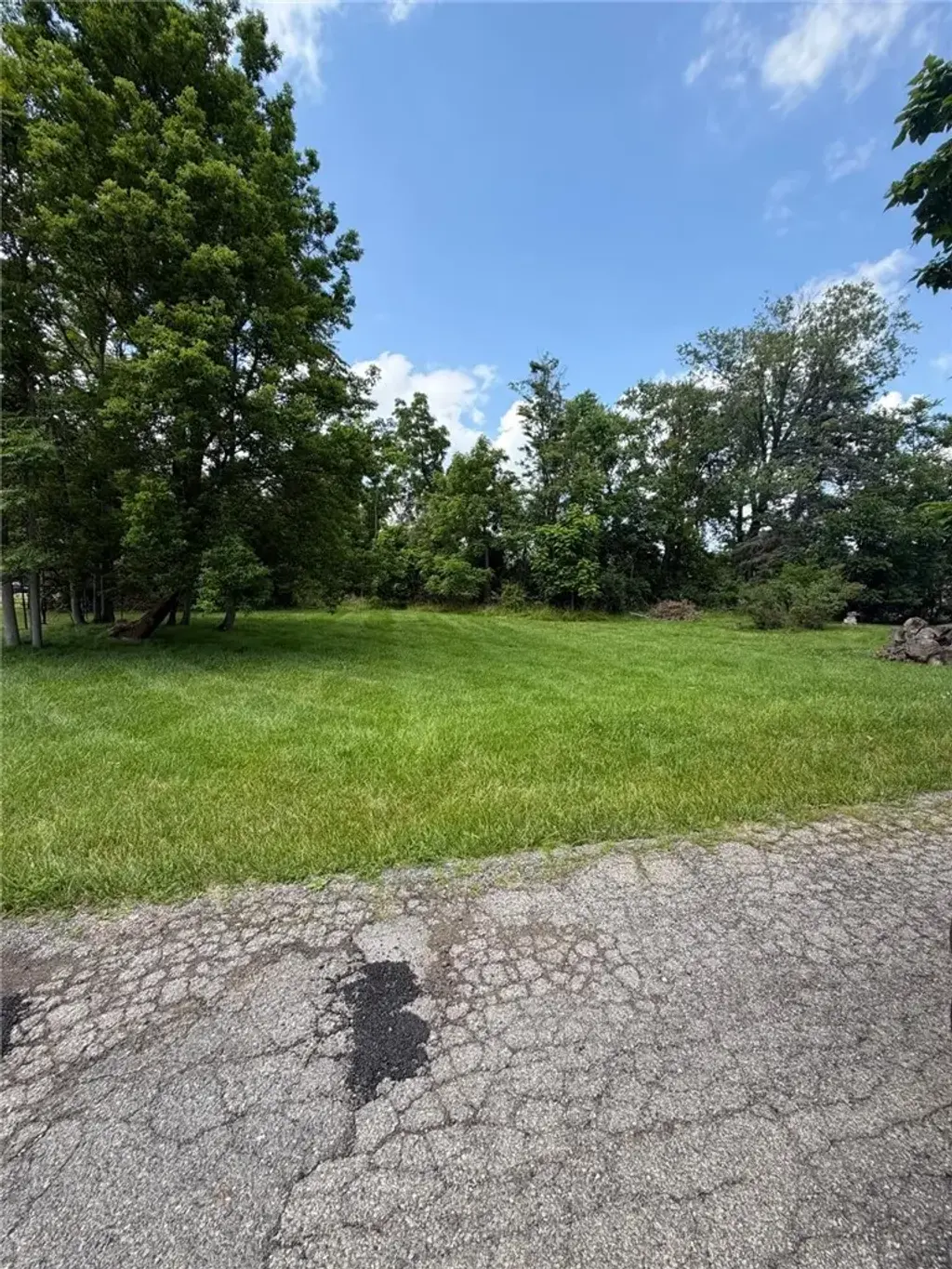1210 Francis Place , New Castle