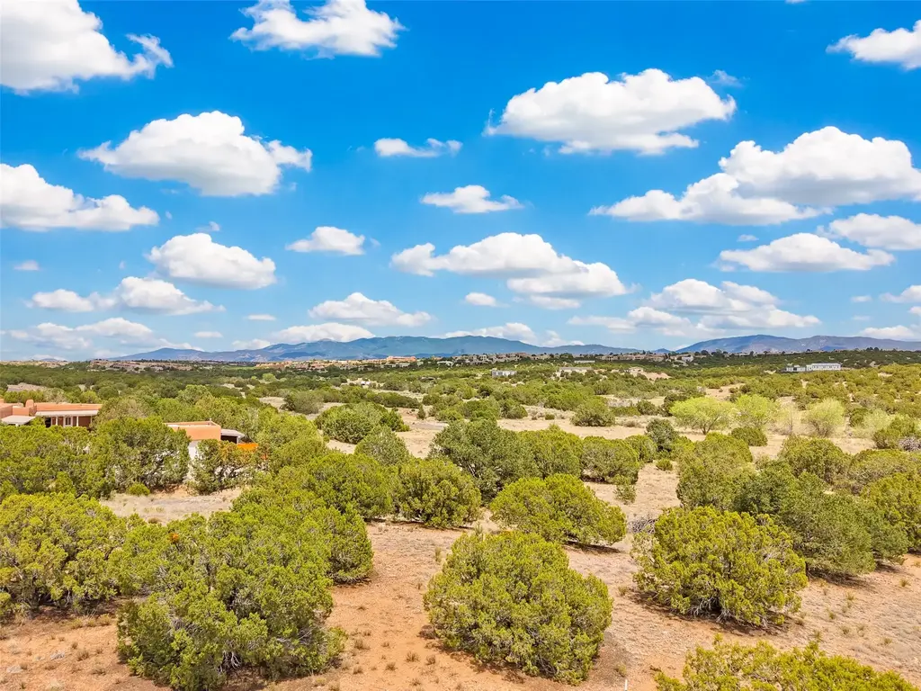 131 Sierra Azul, Santa Fe