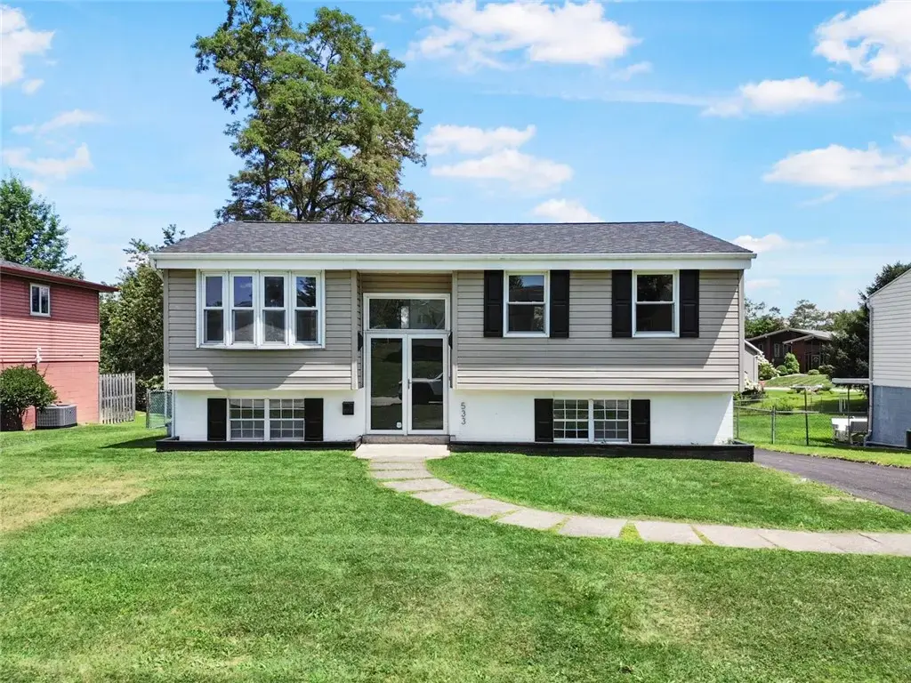 533 Elmview Drive , Elizabeth Twp/Boro