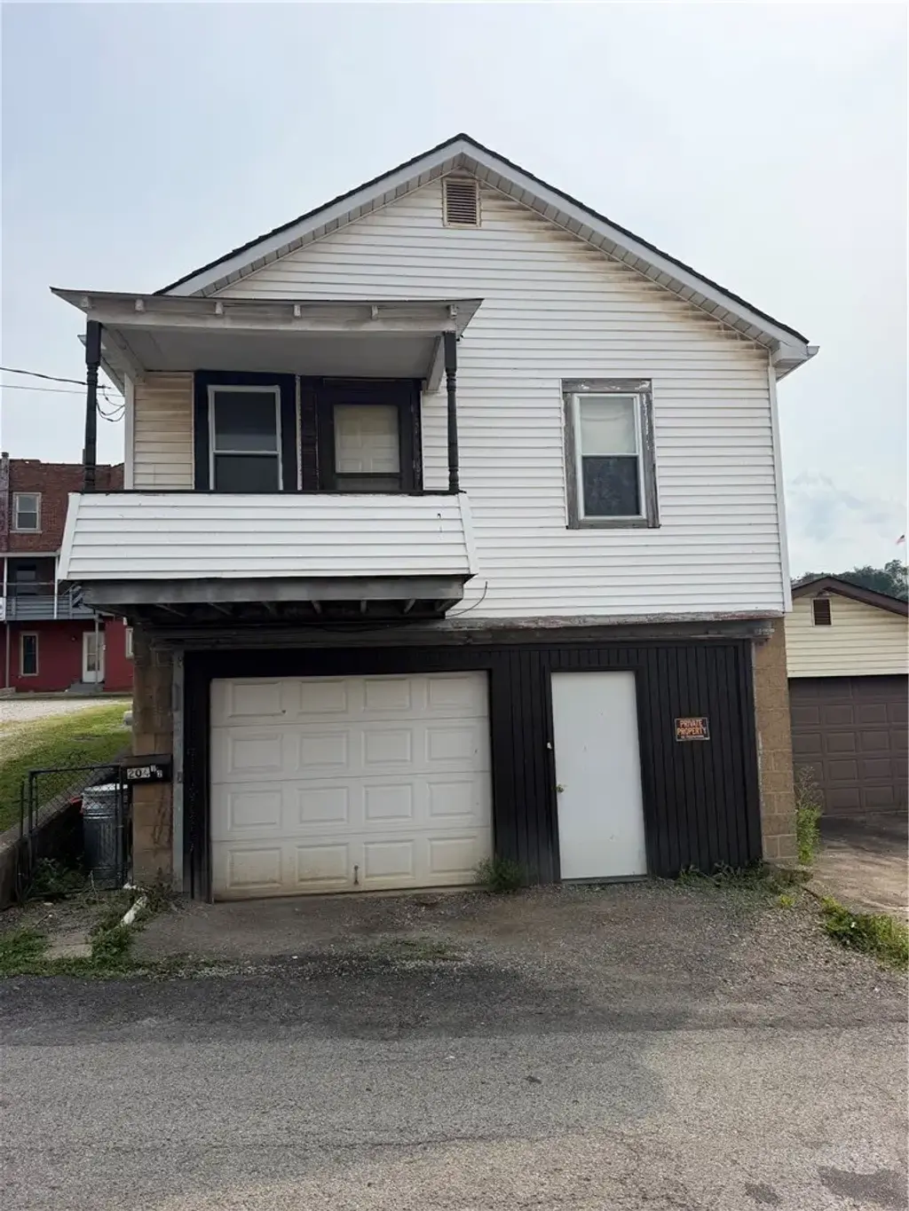 204 1/2 Longfellow Street, Vandergrift