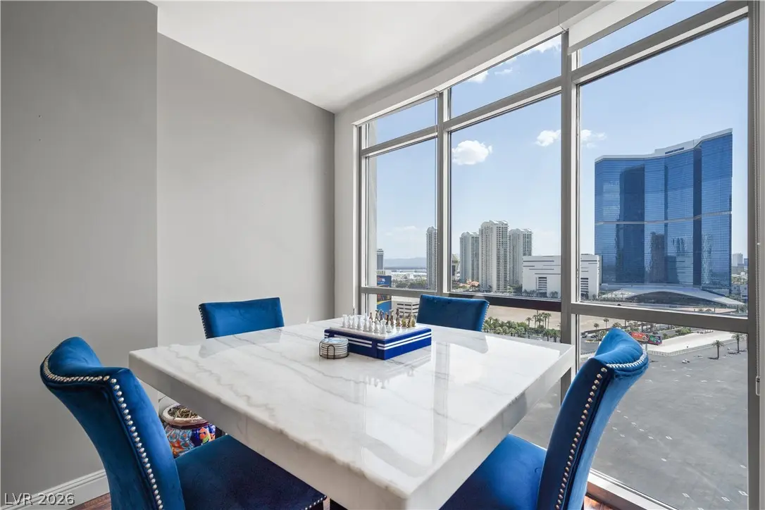 200 W Sahara Avenue 1804, Las Vegas