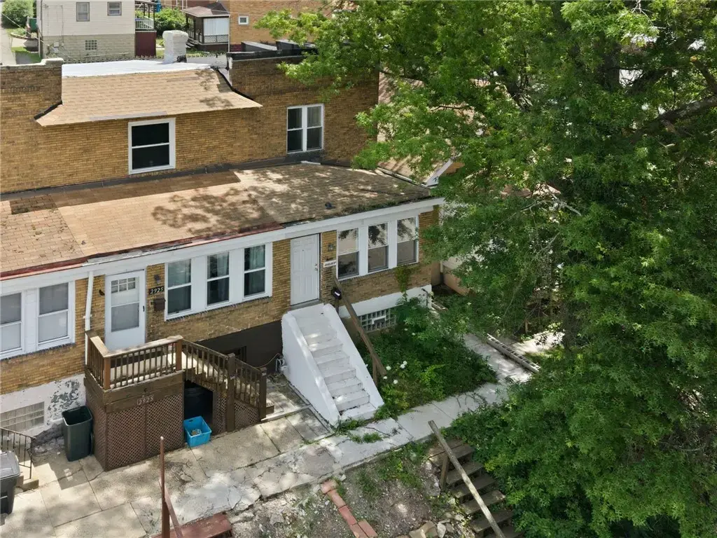 2927 Willett Road , Brentwood