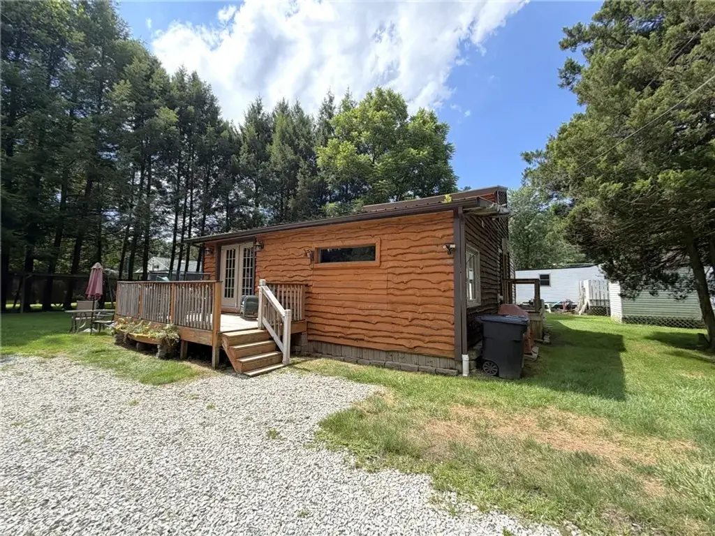 113 Goldenrod Lane, Ligonier