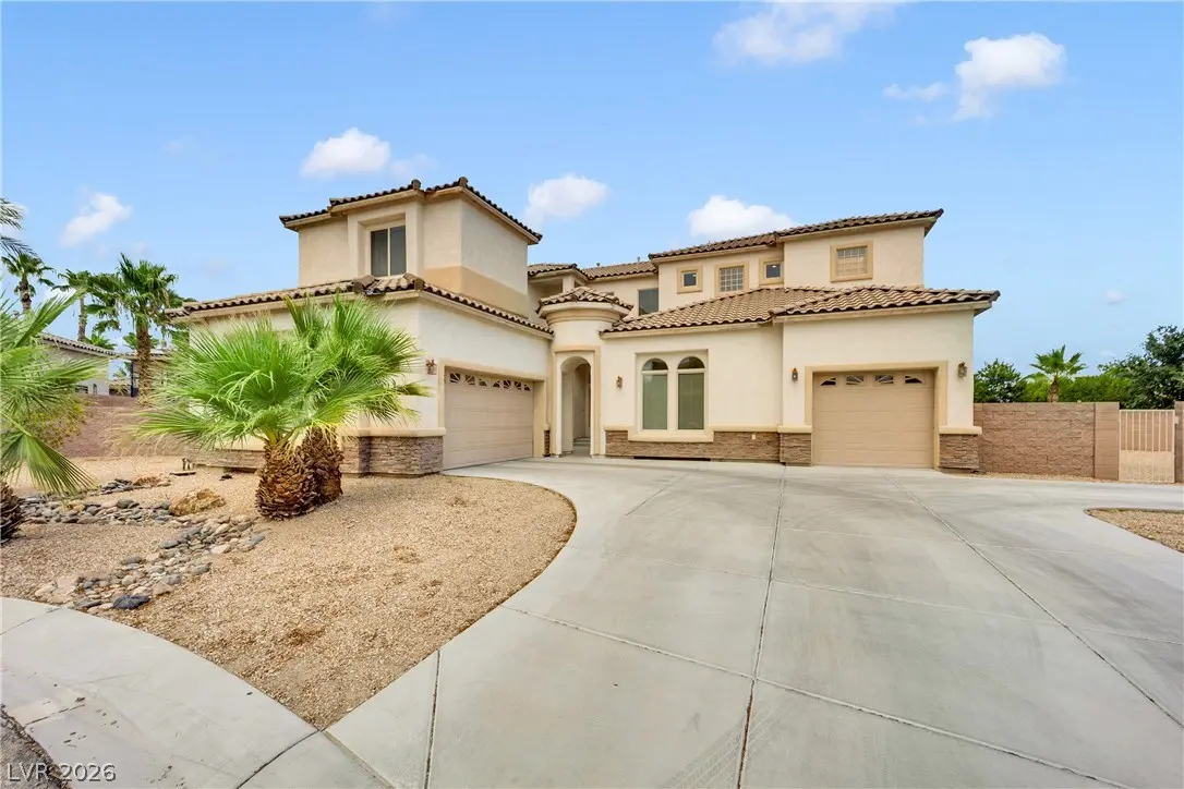 Photo of Listing #2807593