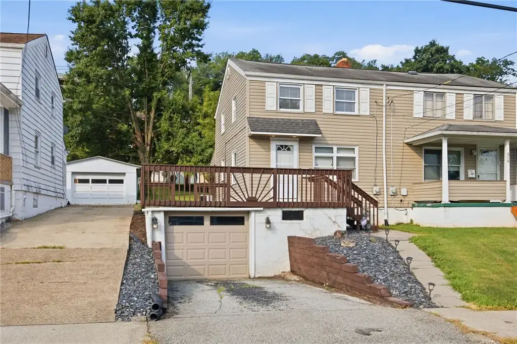 321 Cedar Street , Jeannette
