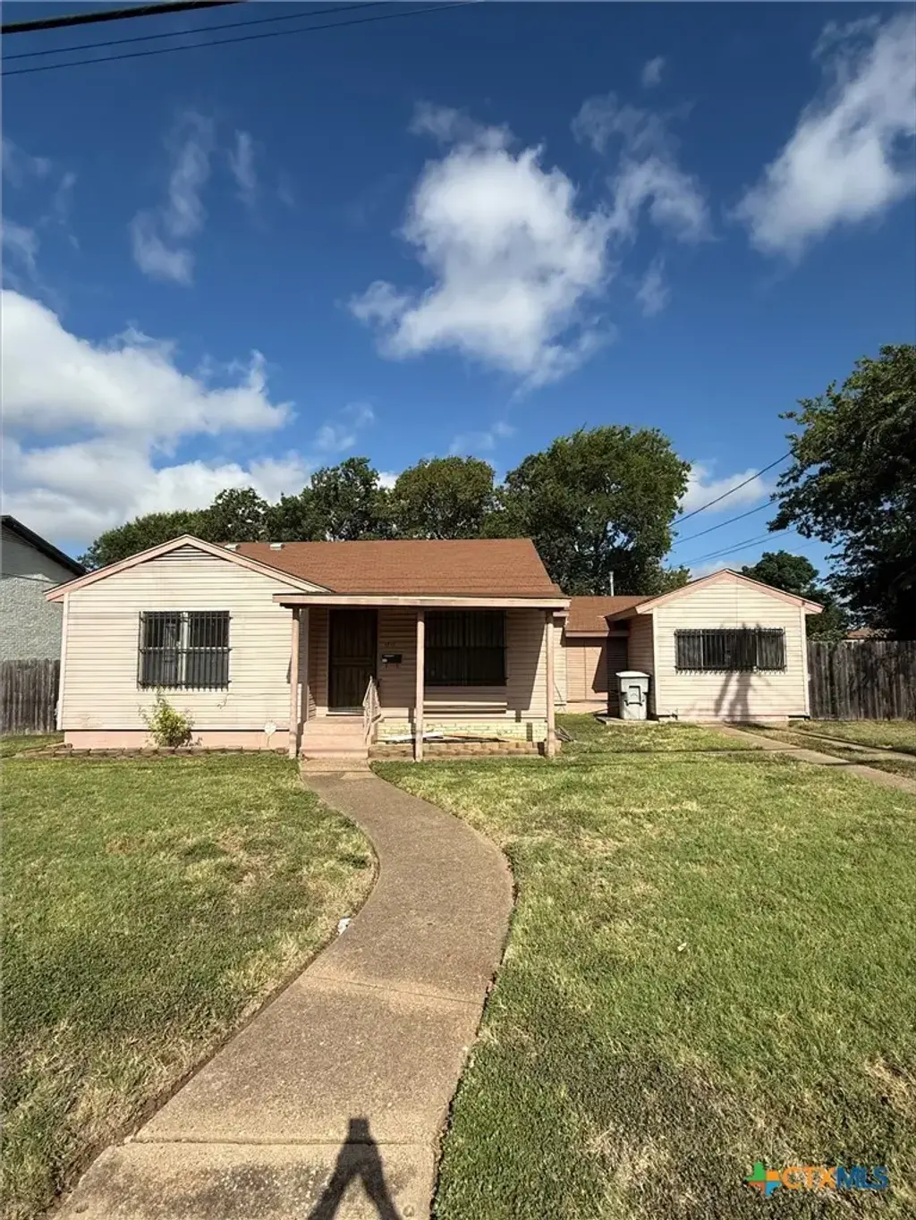 1911 N 10th Street, Killeen