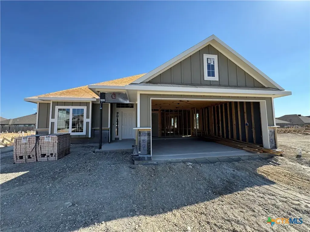 702 James Parker Circle, Killeen