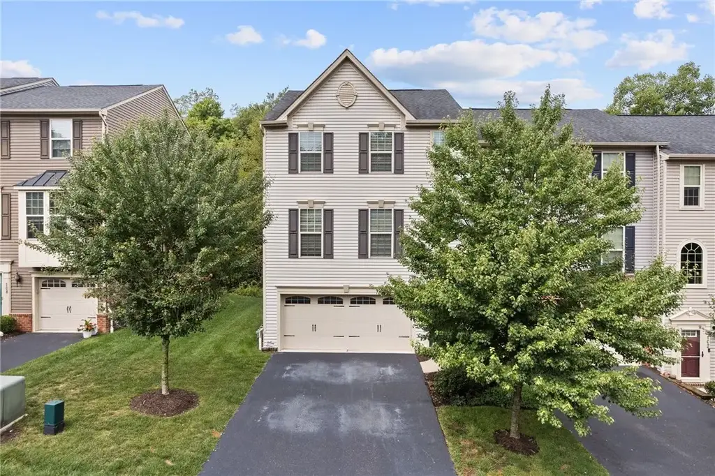 106 Arbor Trail Drive , Robinson