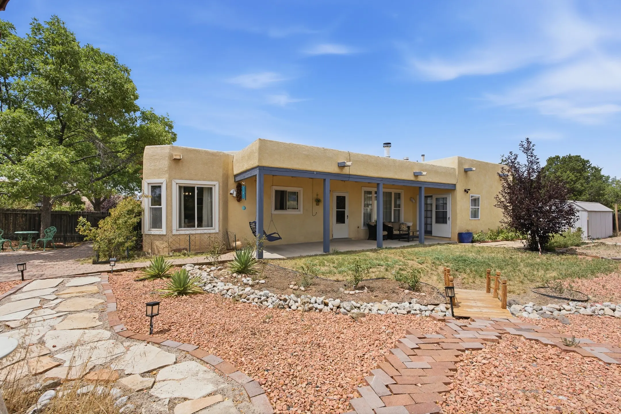 2701 La Silla Dorada, Santa Fe