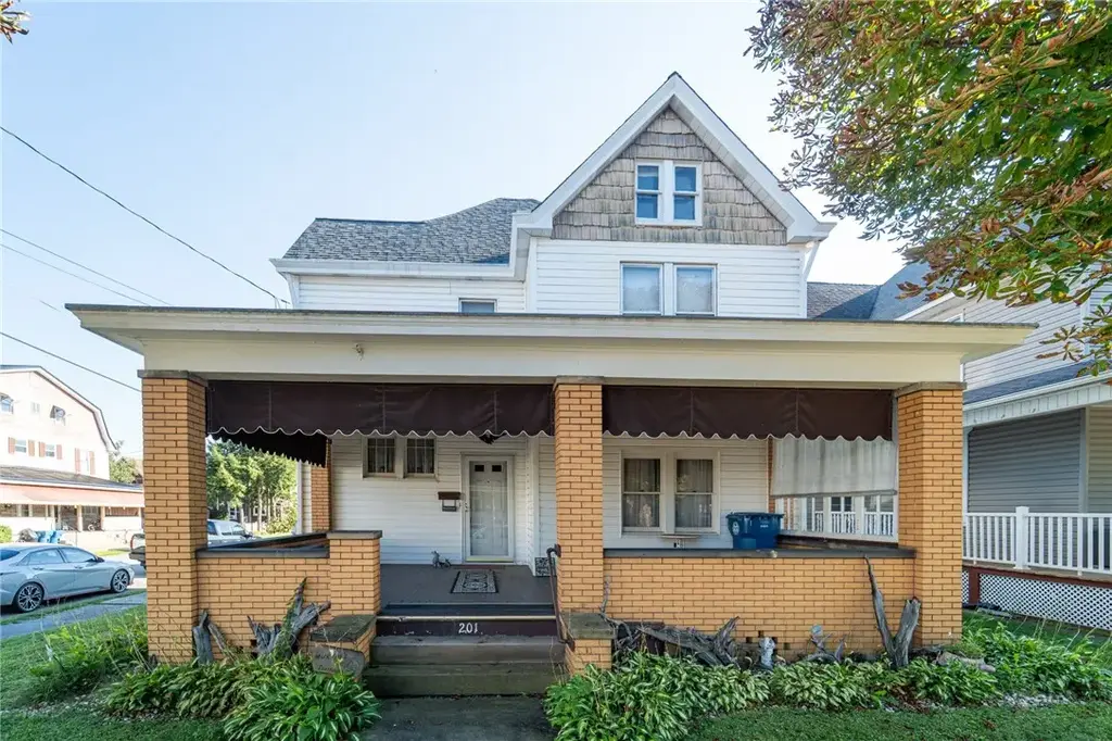 201 Arthur Avenue, Scottdale