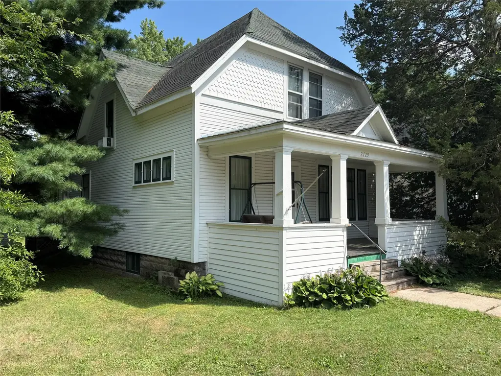 2129 4th Street, Eau Claire