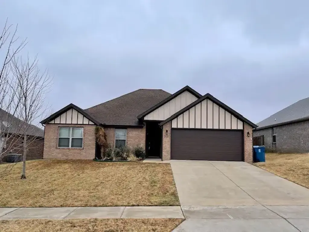 810 Sw Pure Globe Street, Bentonville