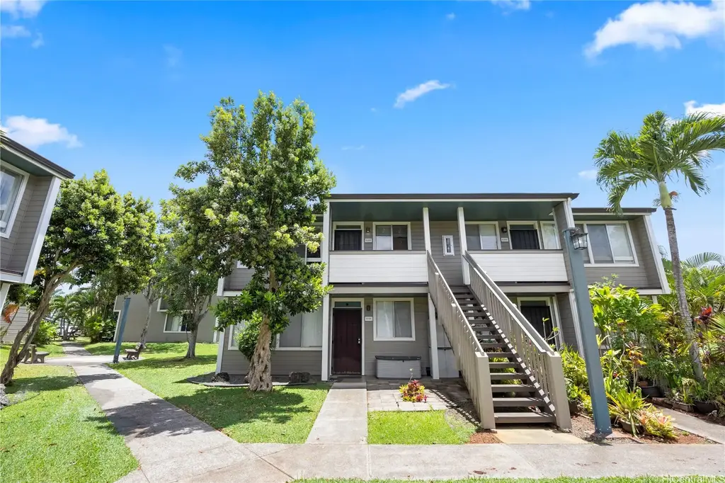 95-658 Hanile Street # C201, Mililani