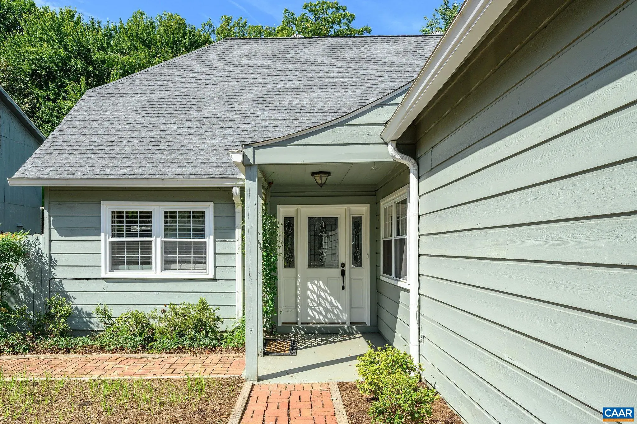 1480 Monterey Dr, Charlottesville