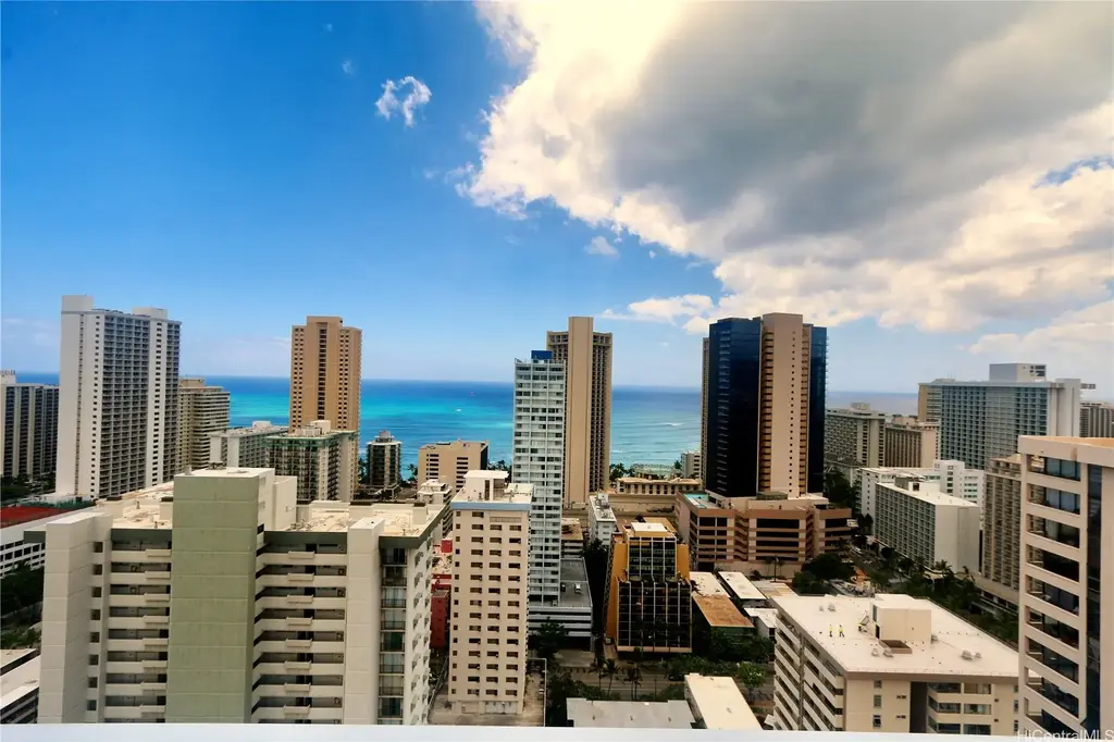 2421 Tusitala Street # 2002, Honolulu