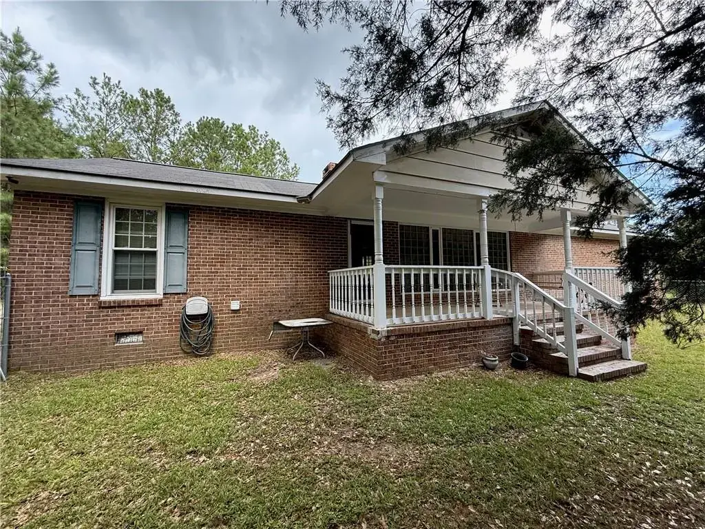 8 Keeter Lane, Phenix City