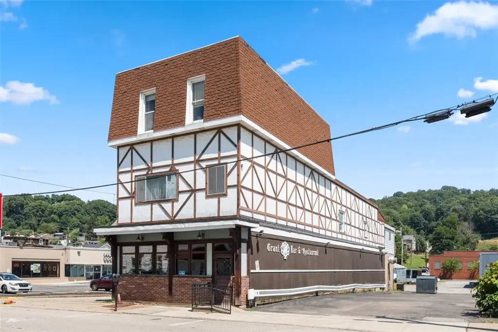 114 Grant Avenue , Millvale