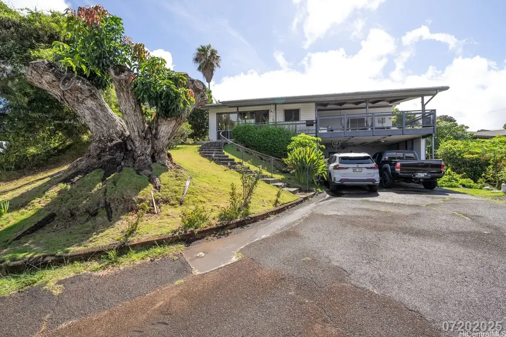 99-1061 Manako Place # Main House, Aiea