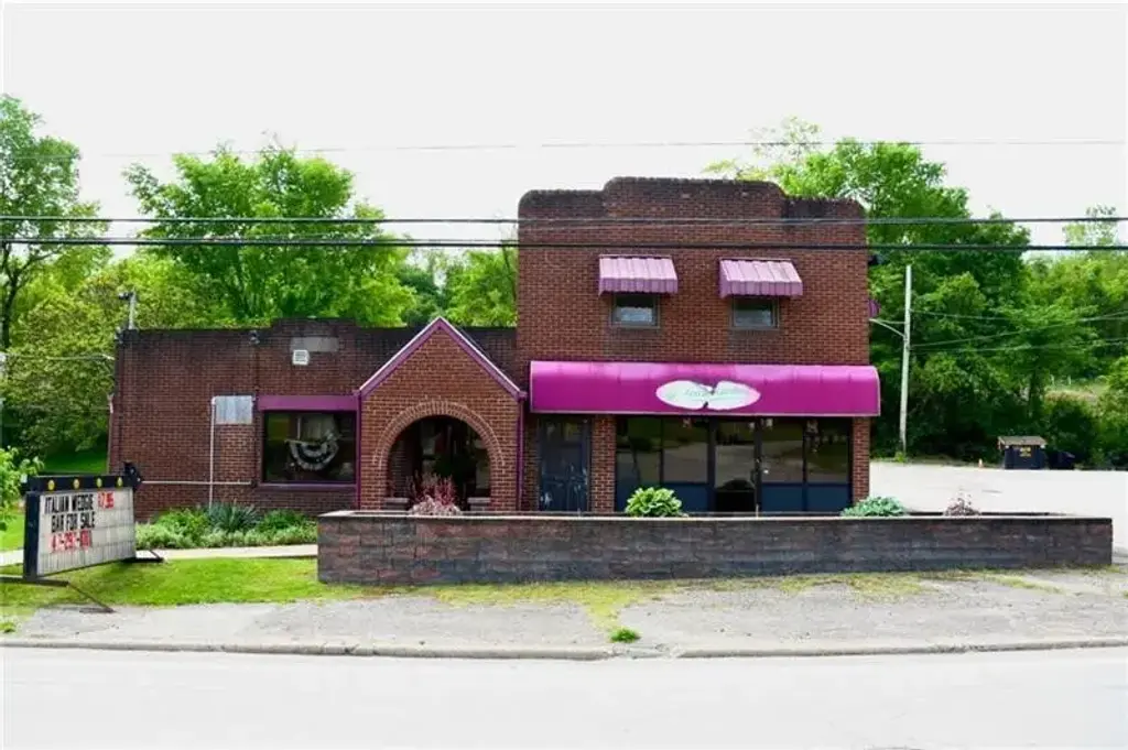1180 Desiderio Boulevard , Clairton