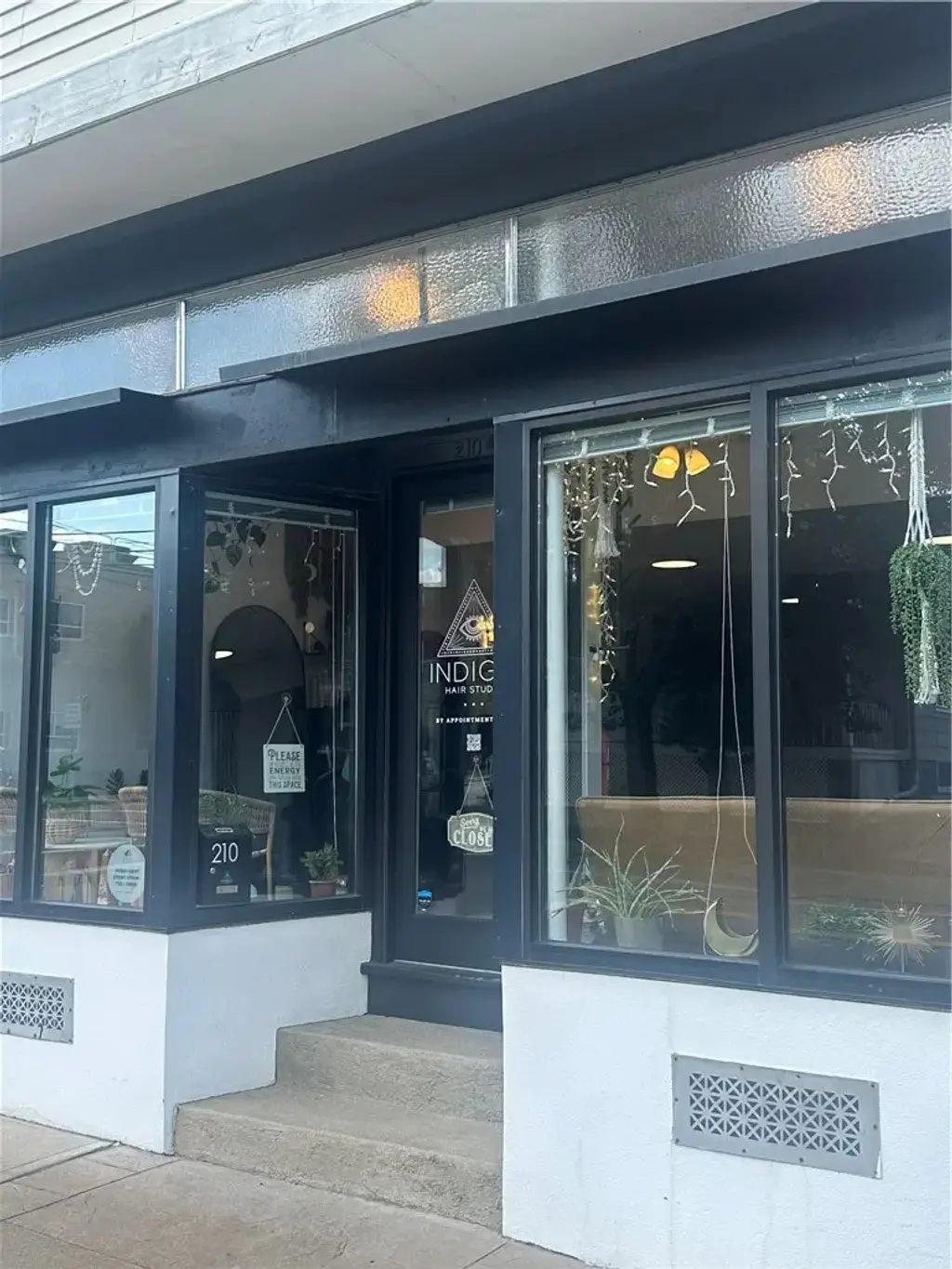 208 Warren Ave # 2, East Providence
