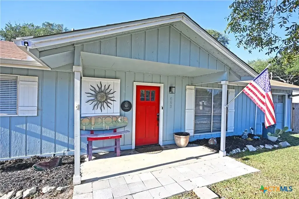 553 Scenic Drive, Canyon Lake