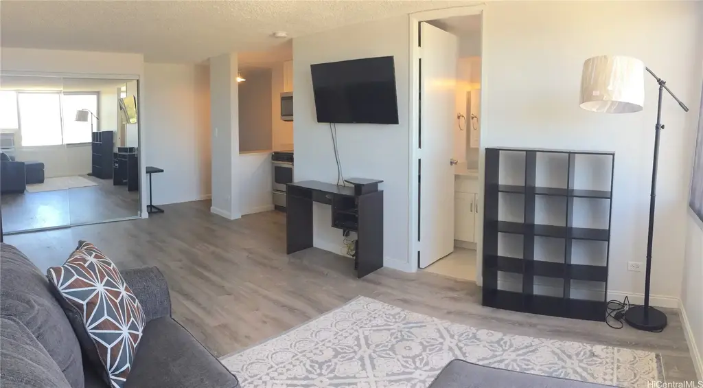 98-288 Kaonohi Street # 2001, Aiea