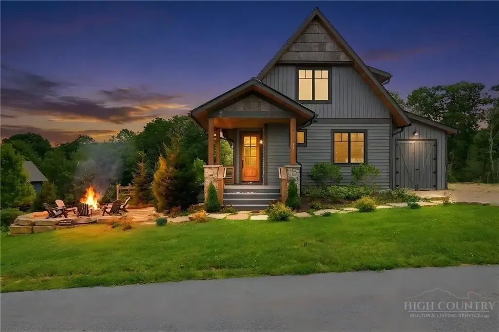 28 Cabernet Court, Banner Elk