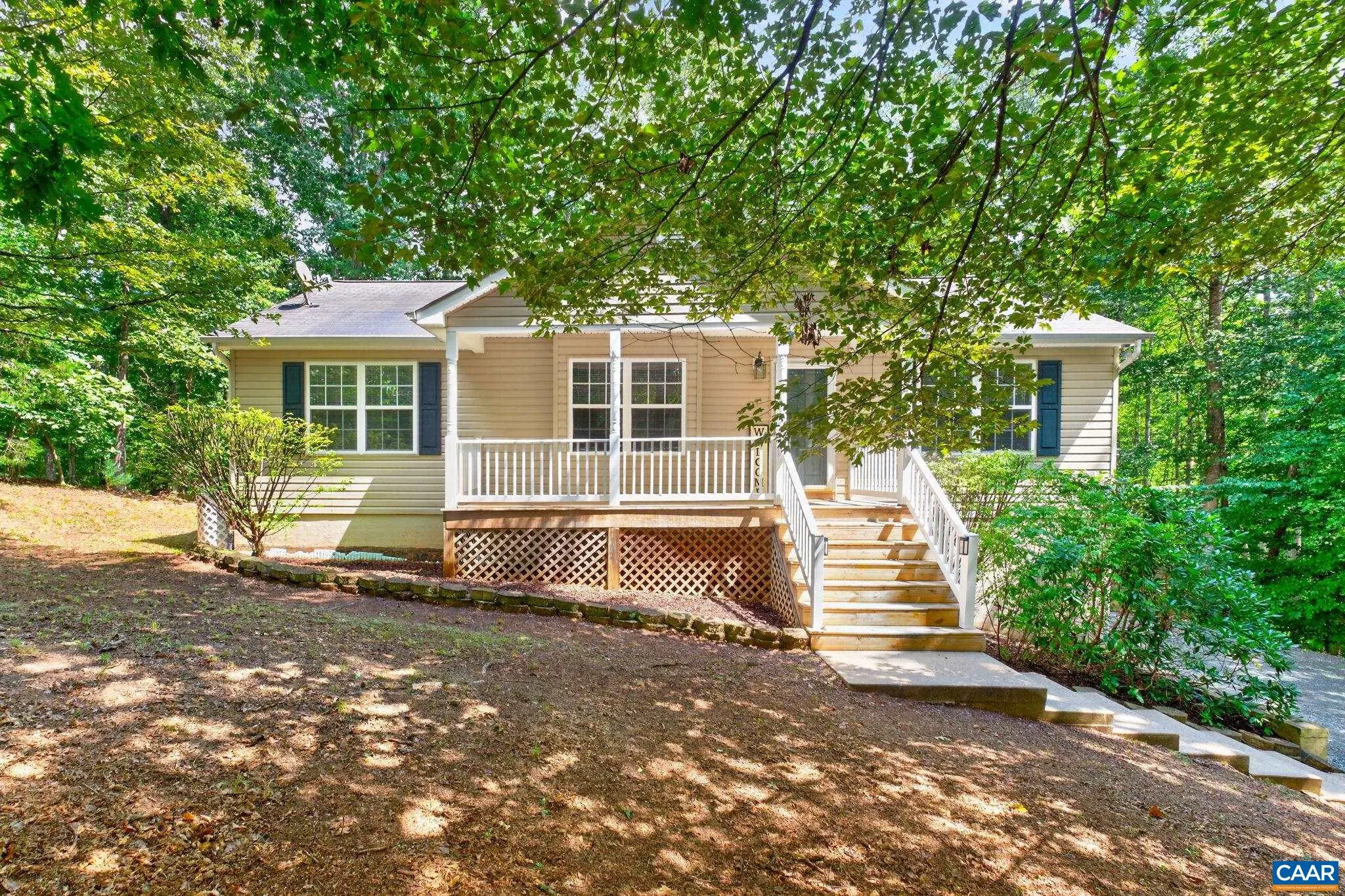 61 Lafayette Dr, Palmyra