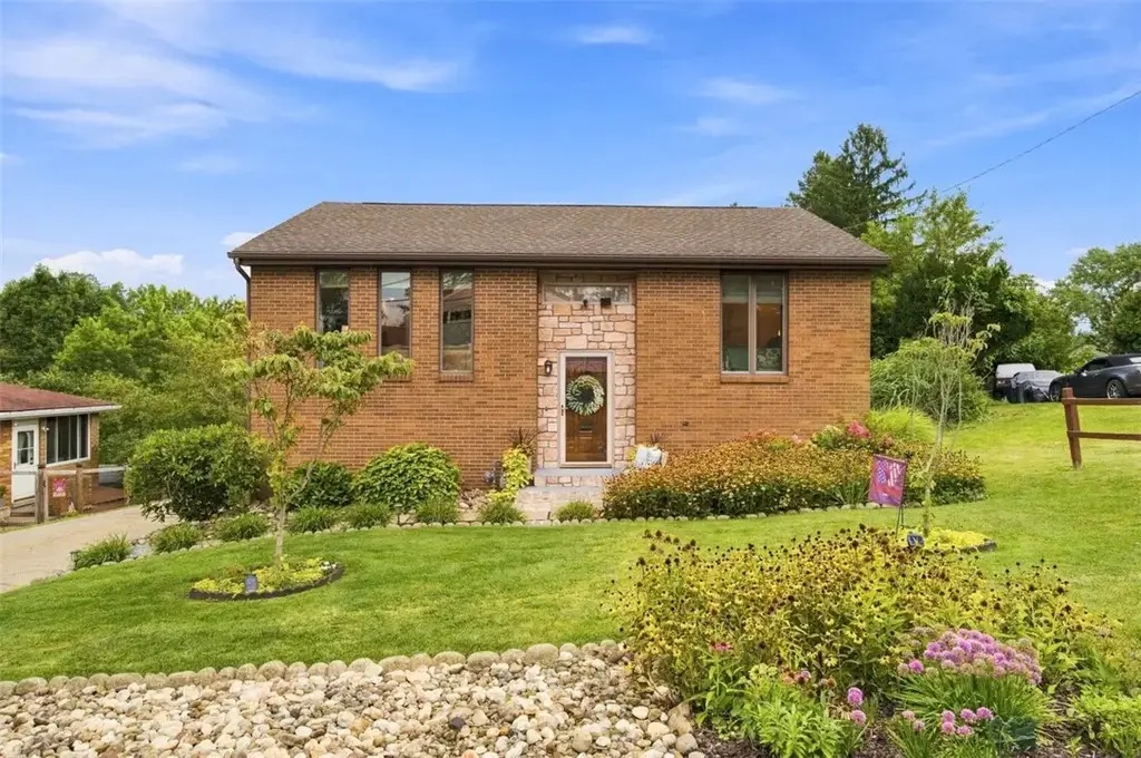 1225 Clark Street , White Oak