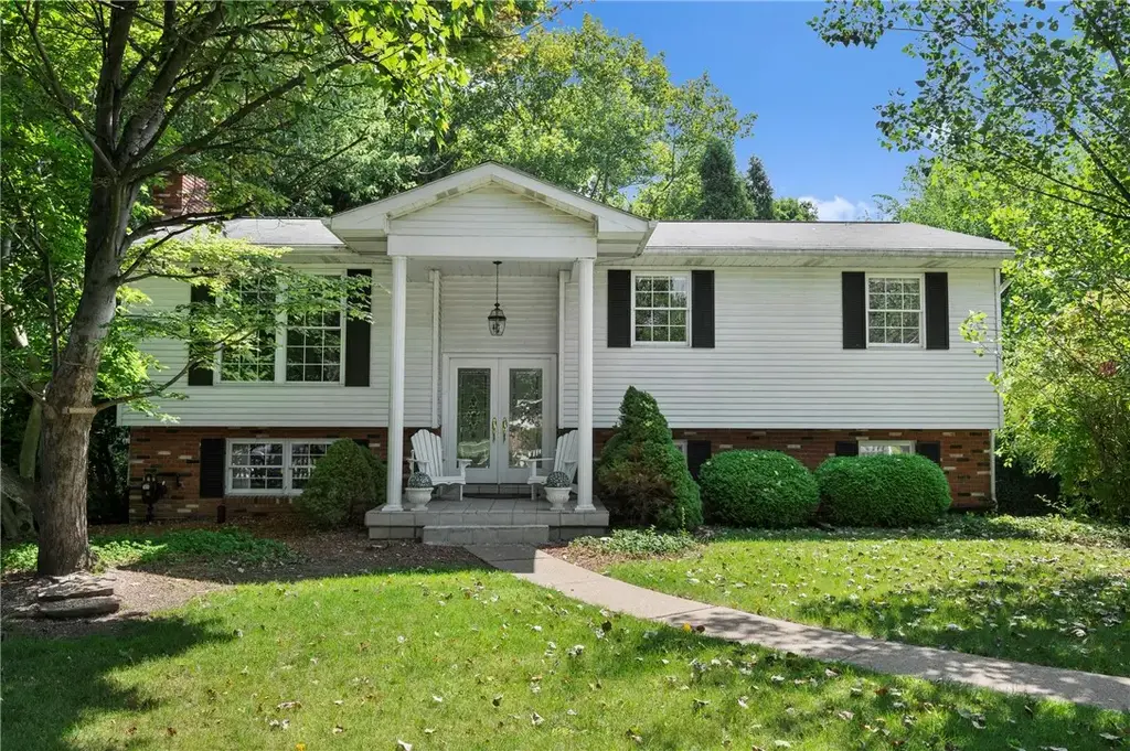 111 Blackwood Street , Chippewa