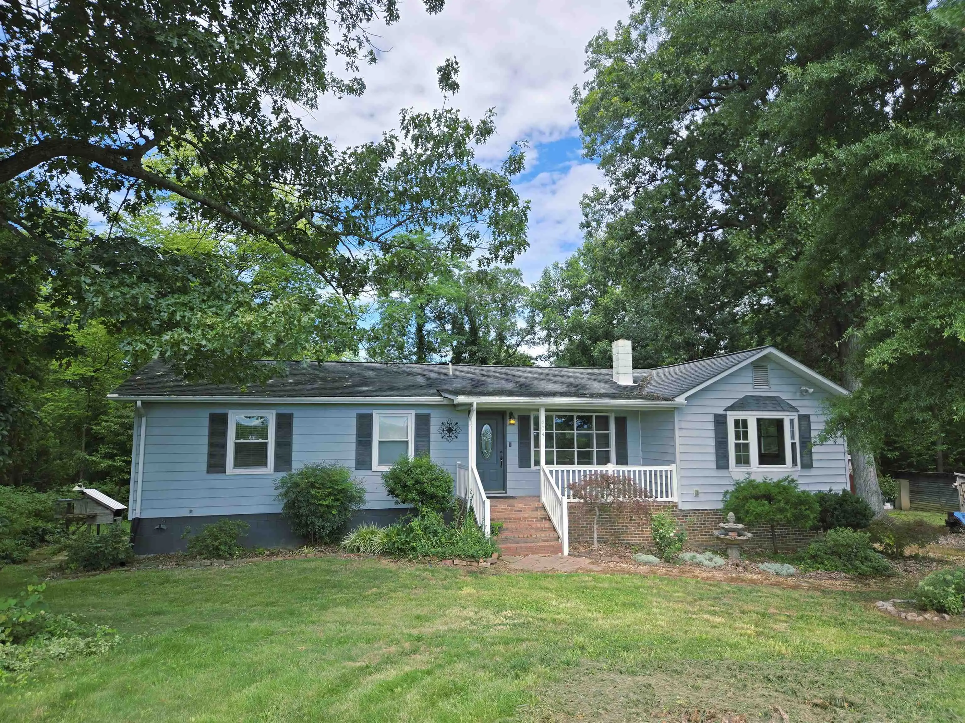 604 Oak Leaf Rd, Luray