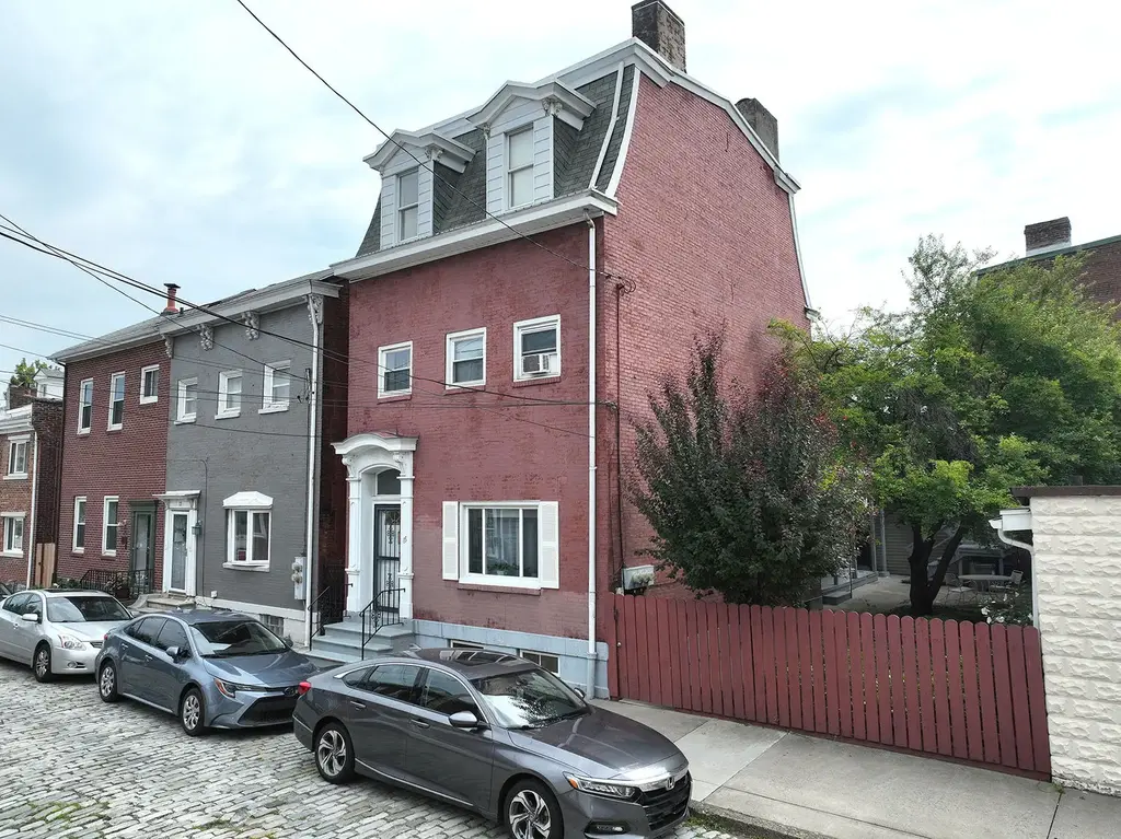 15 14th Street, South Side