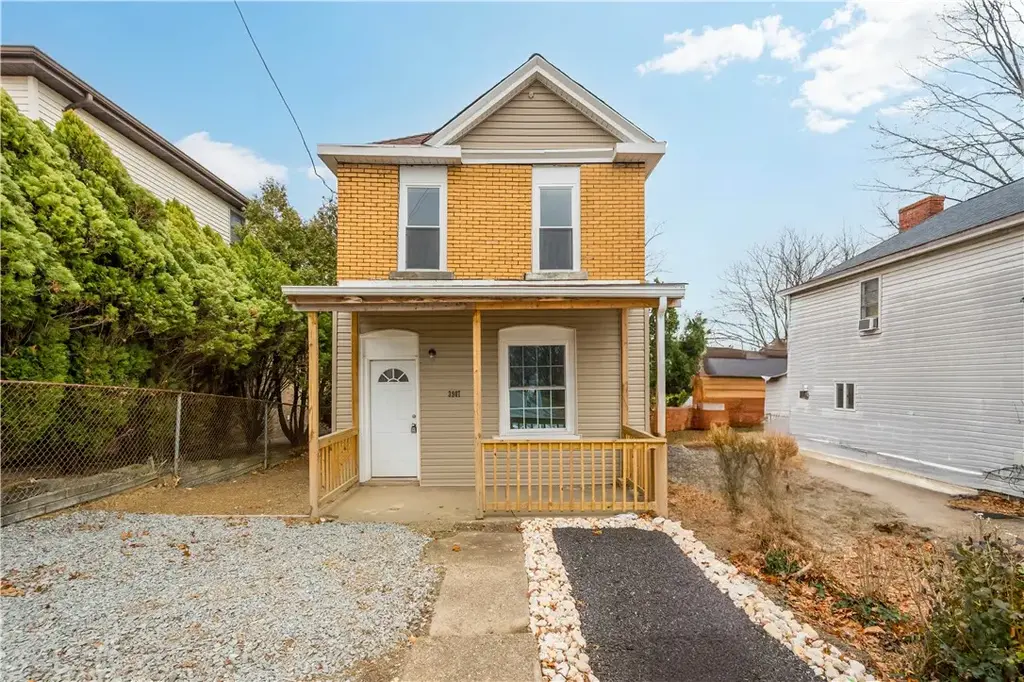 3907 Mcwhinney Street , Munhall