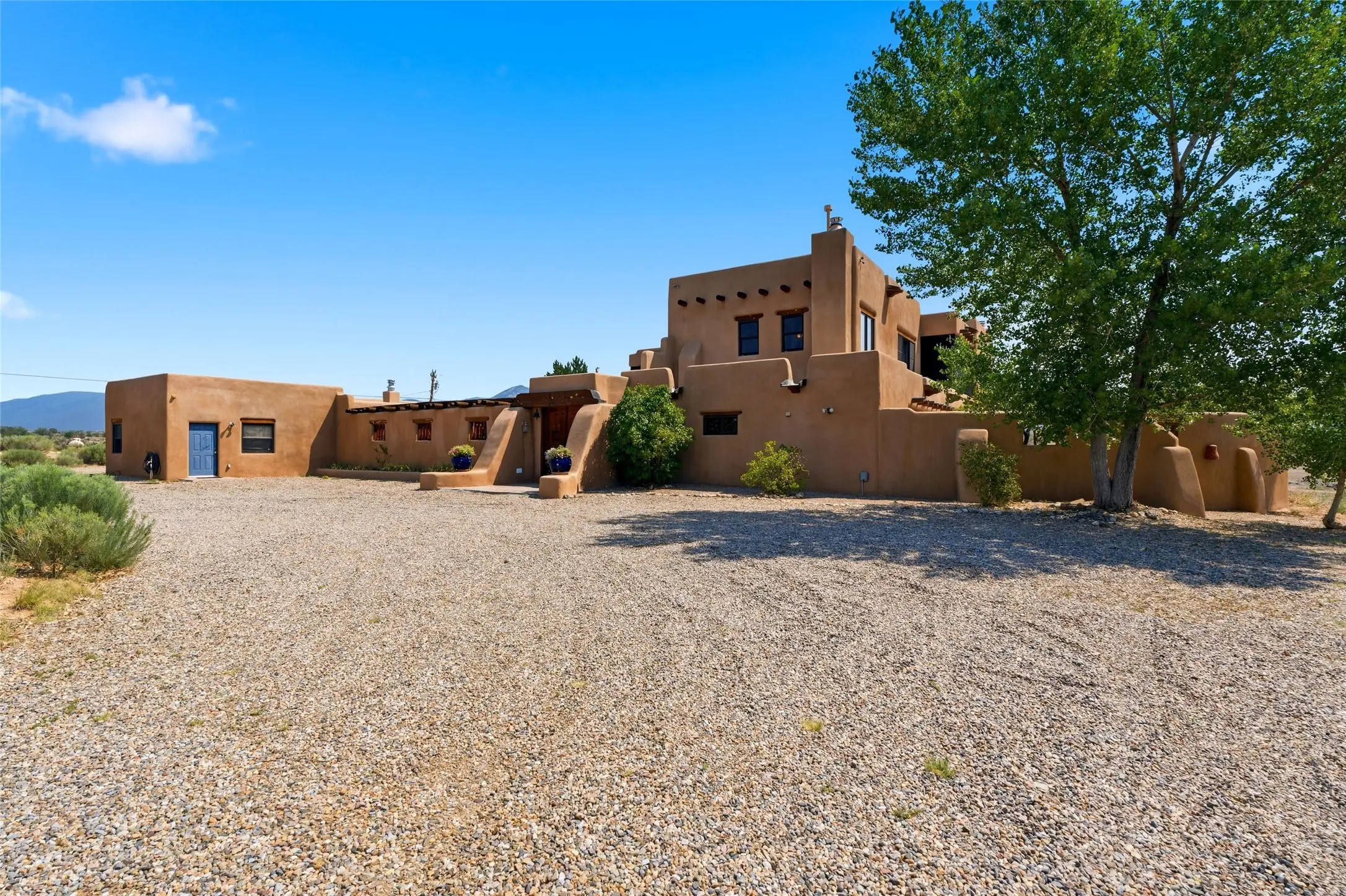 1534 Millicent Rogers, El Prado