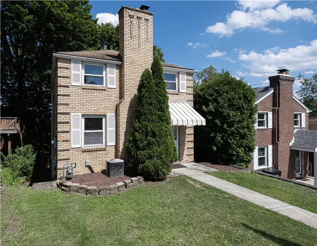 36 Hempstead Avenue , West View