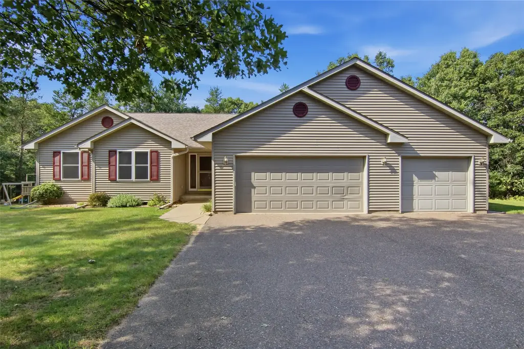 6200 Joanne Lane, Altoona