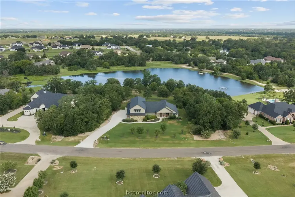 10821 Lonesome Dove Trail, Bryan