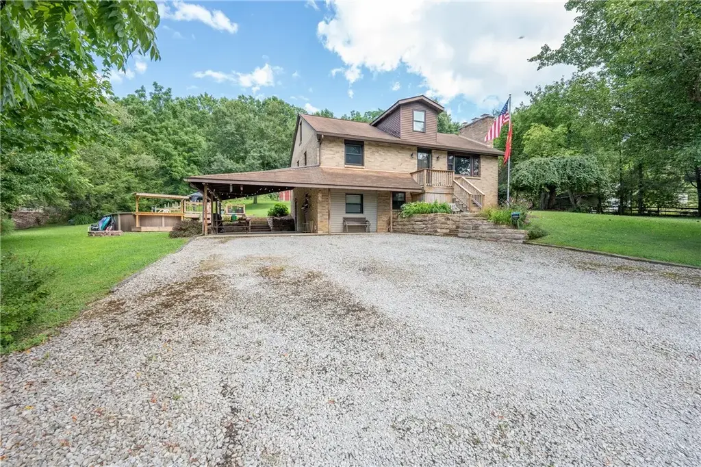 4290 State Route 982, Unity 