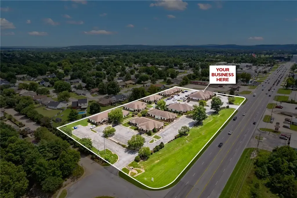 3291 S Thompson D104, Springdale