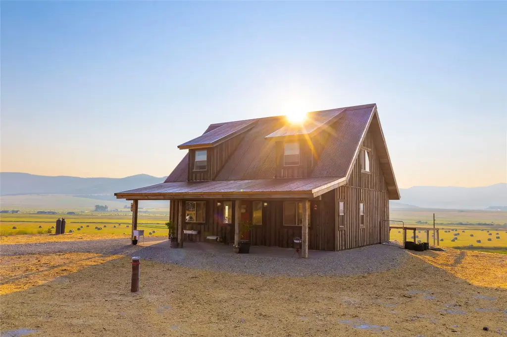 1 Sawmill Road, Philipsburg