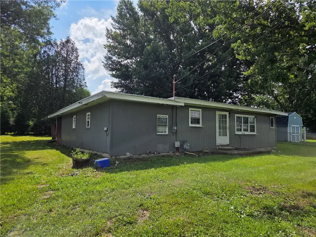 606 Scott Avenue , Scottdale