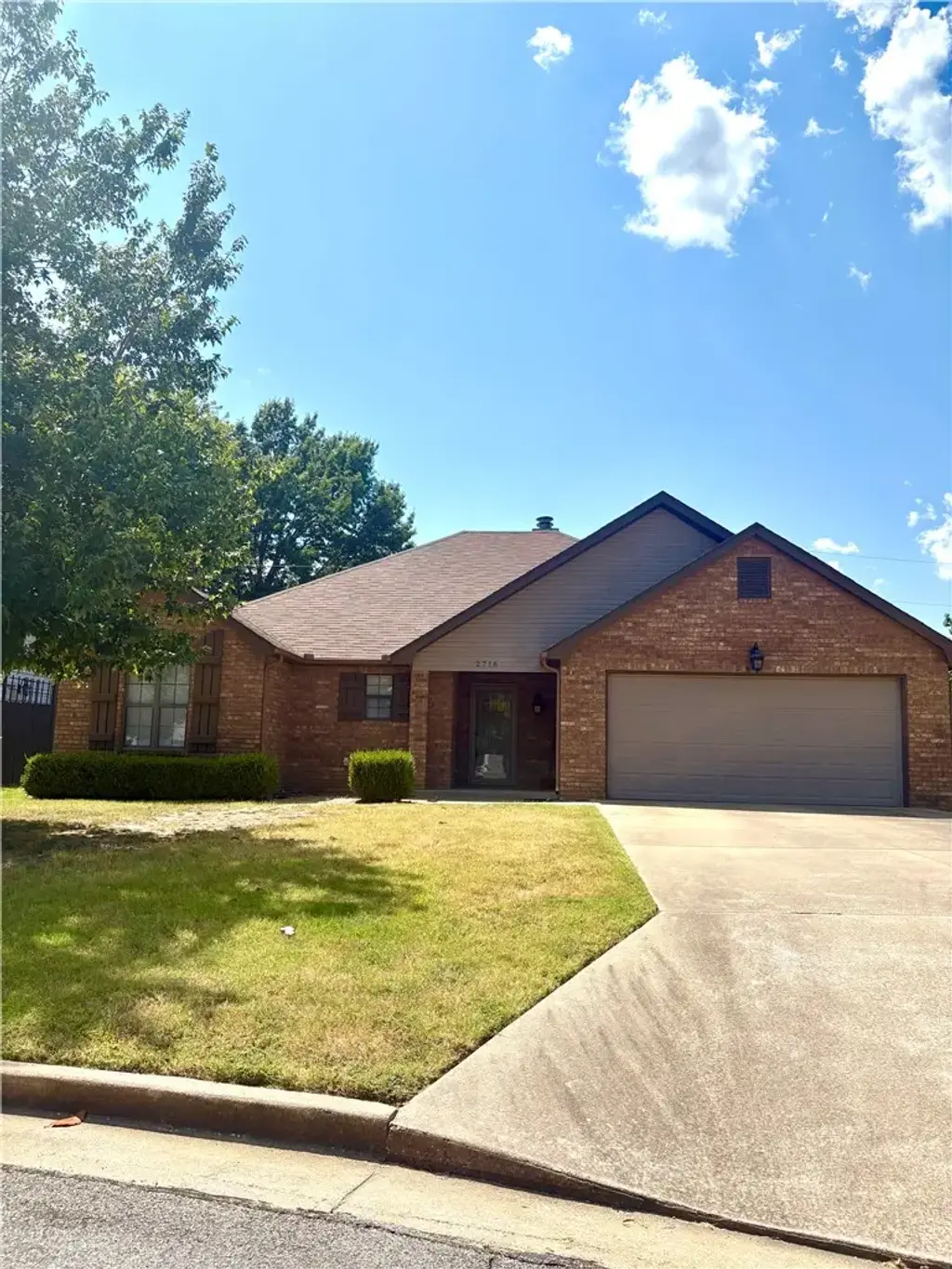 2716 Mississippi Court, Joplin