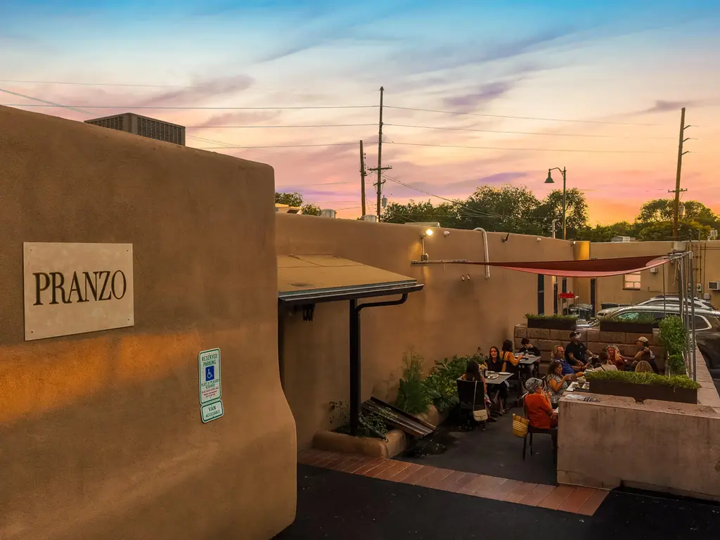 321 Johnson St., Santa Fe