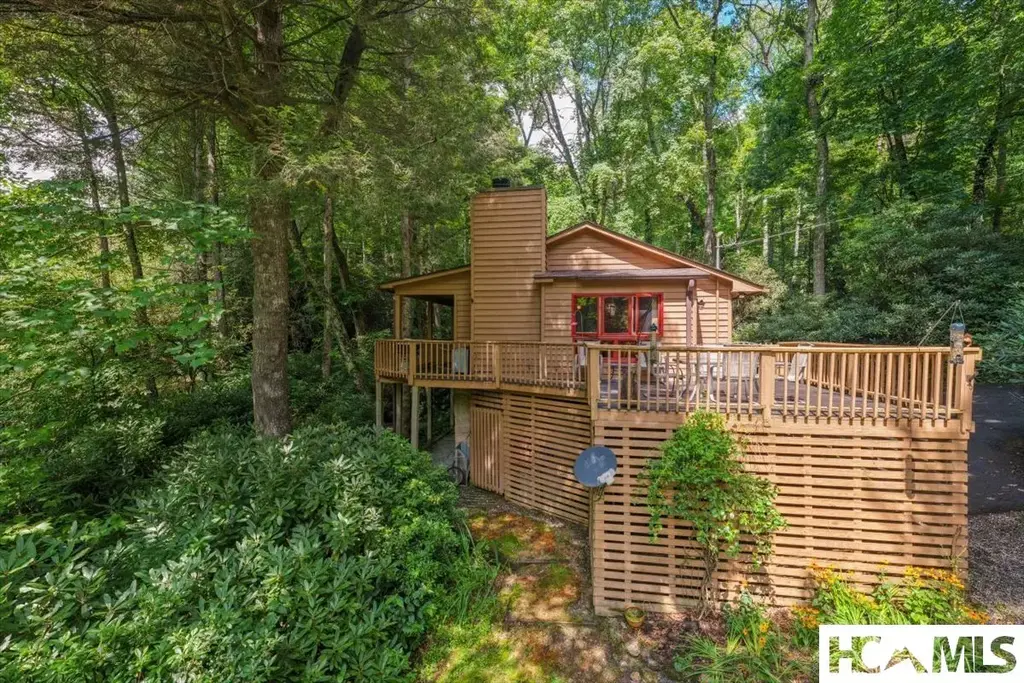 229 Dominion Road, Cashiers