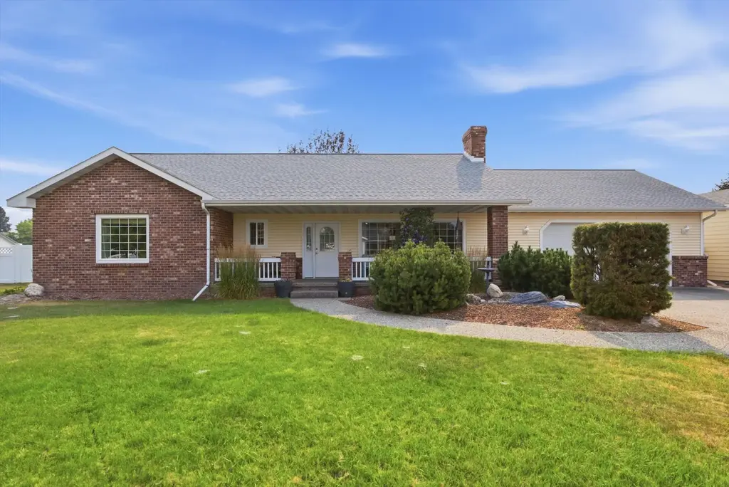 655 Pebble Drive, Kalispell