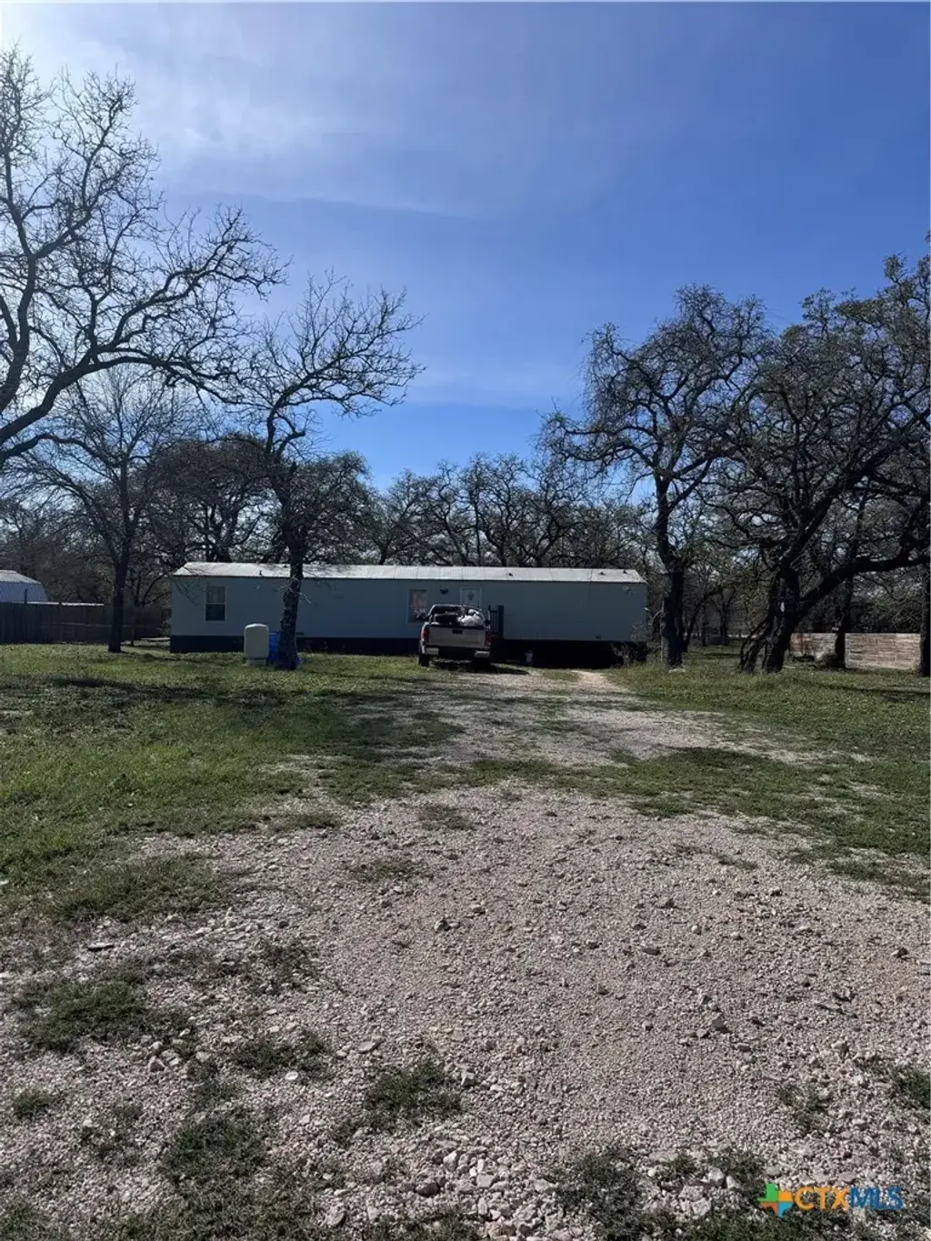 820 County Road 429, Stockdale