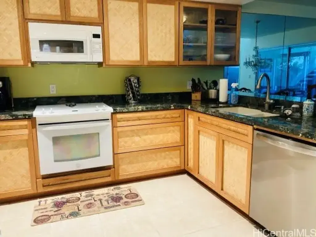575 Keolu Drive # B, Kailua